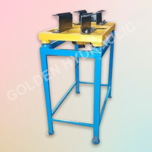 PAVER BLOCK DEMOULDING MACHINE